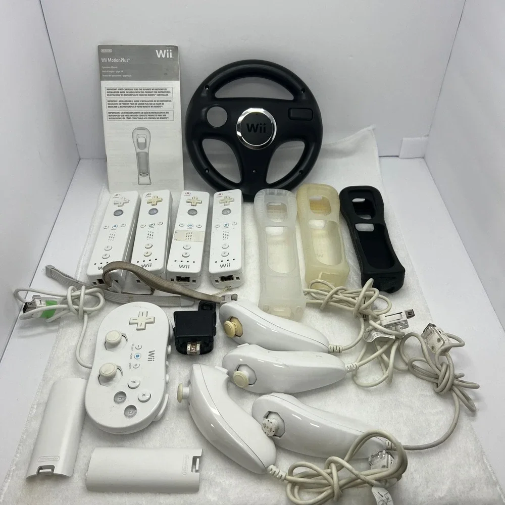 Nintendo Wii Controller Lot 15pc White Black Good Untested OEM Remotes Wheel